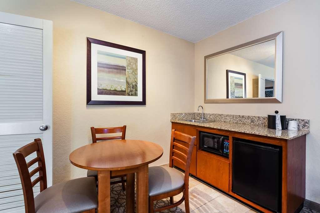 Hampton Inn Gainesville Room photo