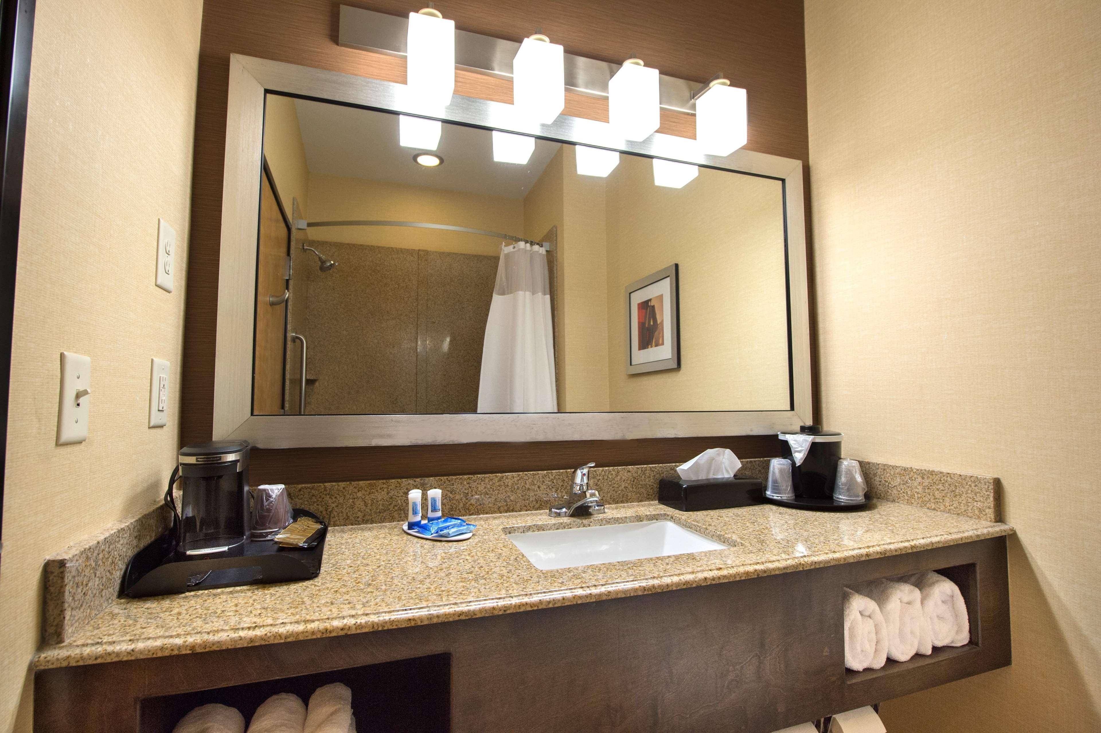 Hampton Inn Gainesville Exterior photo